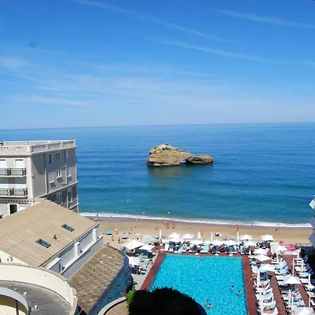 Studio A A 20 M De La Plage Avec Vue Sur La Mer Terrasse Amenagee Et Wifi *